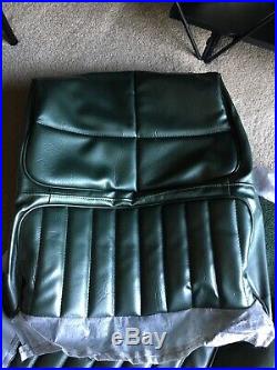 1970 Oldsmobile Cutlass Supreme Bench with Armrest Front Seat Cover